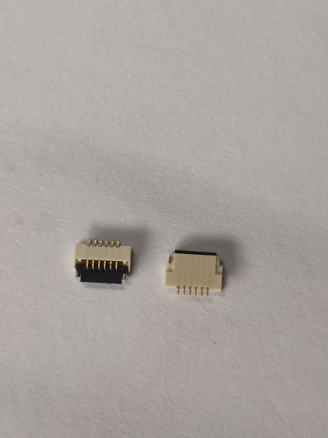 THD0510 掀蓋式下接 0.5pitch H=1.0mm THD0510 掀蓋式下接 0.5pitch H=1.0mm